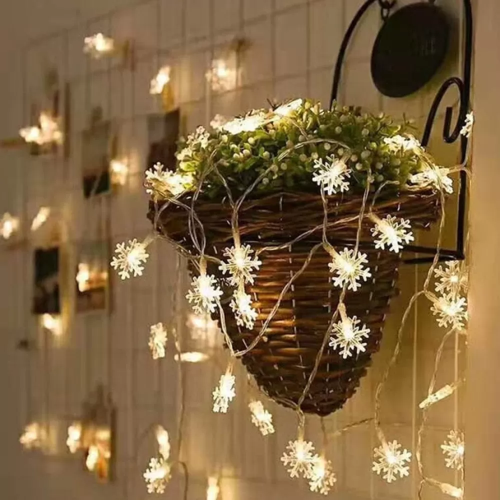 Shop Guirlande Lumineuse - Flocons De Neige Blancs Décorations De Noël Scandinaves